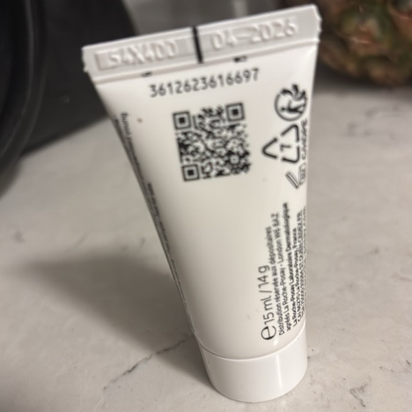 White Moisturizer Skincare Balm set of 2 - Picture 4 of 9